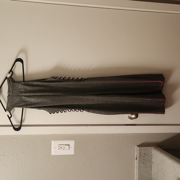 Windsor Metallic Holographic Dress size XS - Picture 7 of 9